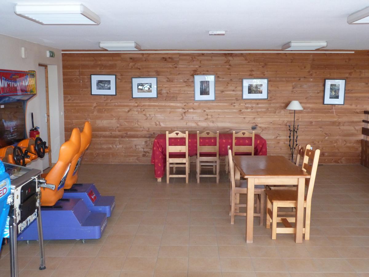 Residence Le Bois De La Reine Super Besse Exterior photo